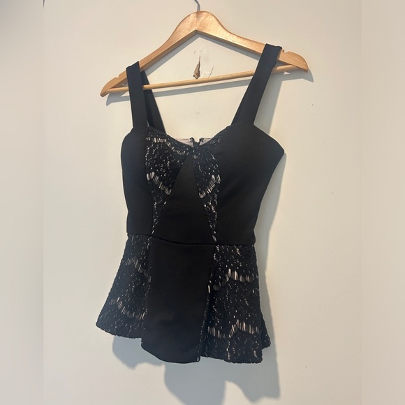 Black Lace Bustier Top by GUESS size XS - Picture 3 of 8